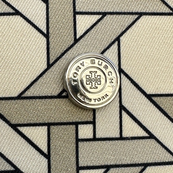 Tory Burch Basketweave Shopper Bag - Picture 5 of 15